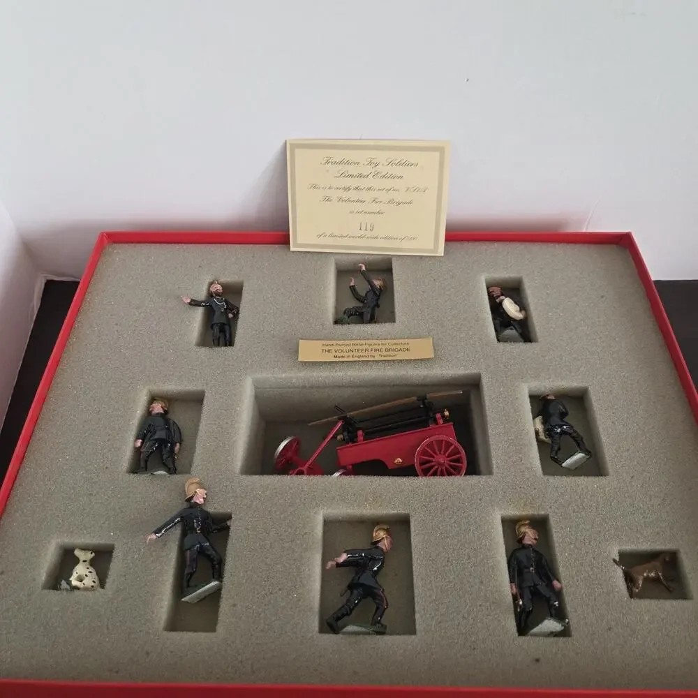 Tradition of London VS1A The Volunteer Fire Brigade Limited Edition Set No 119